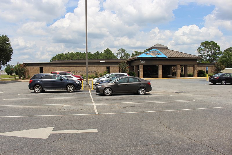 Dougherty County Public Library