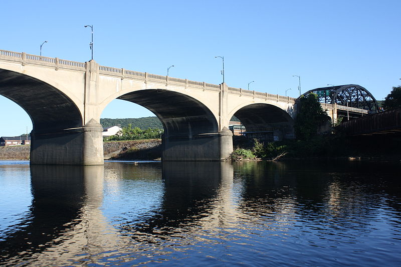 Hill to Hill Bridge