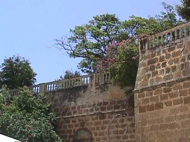 Santa María de la Cabeza castle