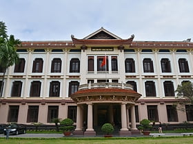 museo de bellas artes de vietnam hanoi