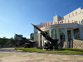 b 52 victory museum hanoi