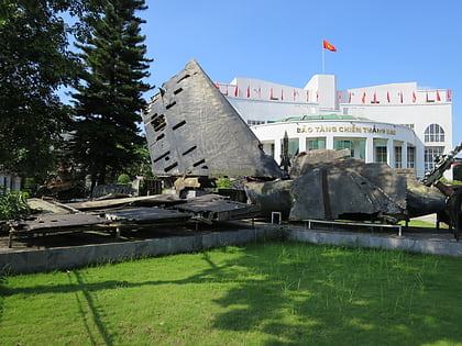 b52 museum hanoi