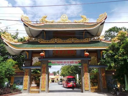 Chua Tam Bao