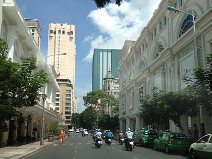 Rue Đồng Khởi