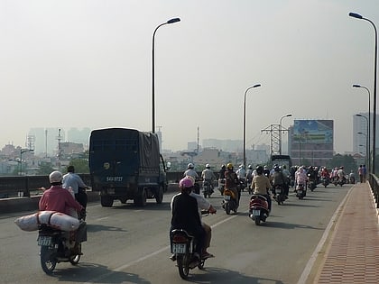 binh trieu bridge ho chi minh ville