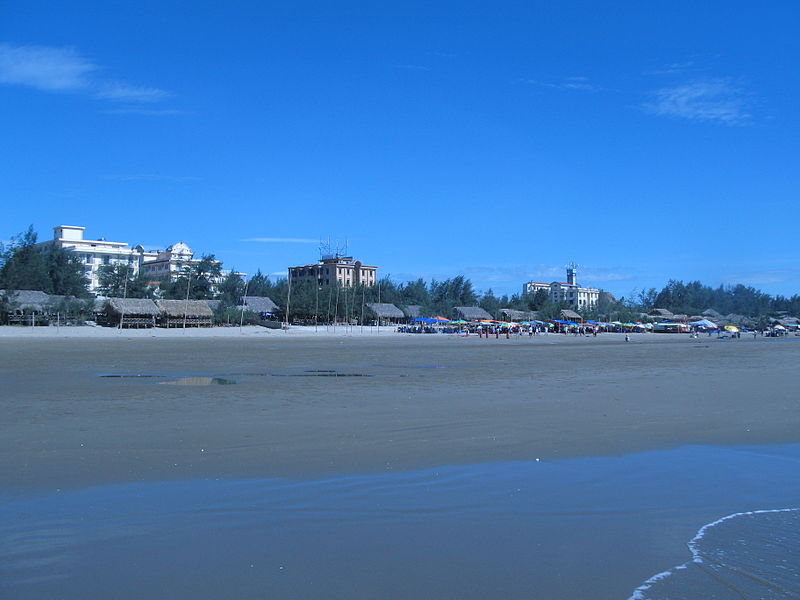 Hải Hòa Beach