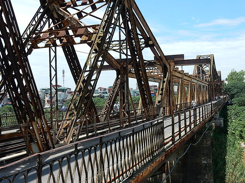 Long-Biên-Brücke