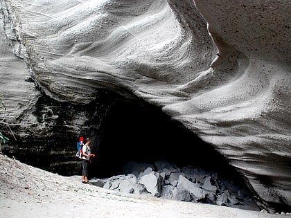 Fels Cave