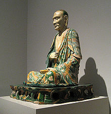 Luohans de cerámica vidriada de Yixian