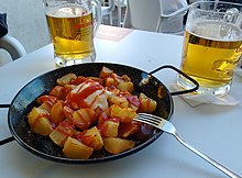 Patatas bravas