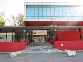 Universidad de Pristina