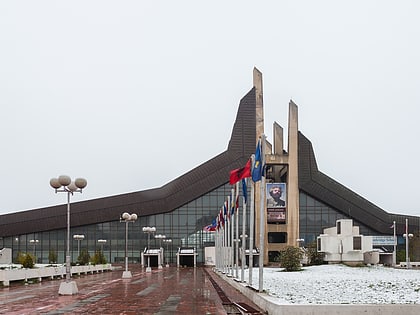 palace of youth and sports prisztina