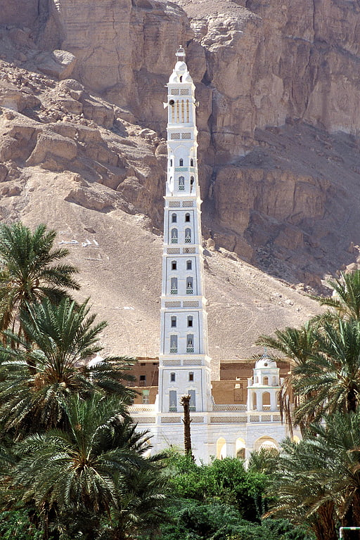 al muhdhar mosque tarim