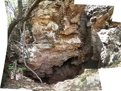 gondolin cave