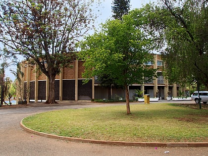 museo de historia natural de zimbabue bulawayo